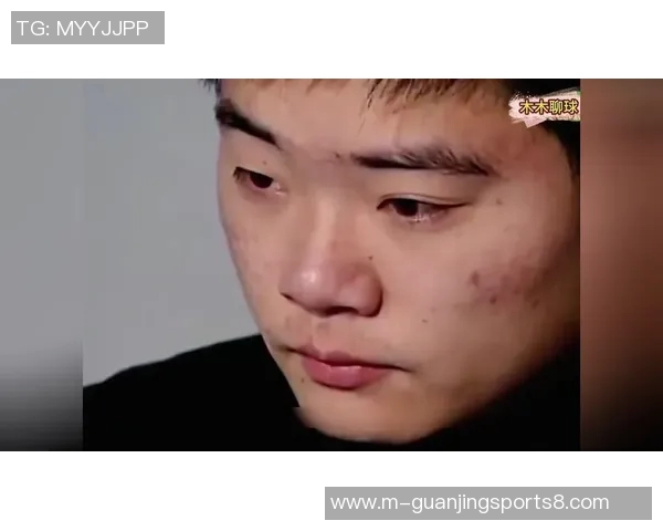 奥沙利文与丁俊晖对决感人瞬间引发观众泪目赛场情感交织令人动容 奥沙利文与丁俊晖对决感人瞬间引发观众泪目赛场情感交织令人动容